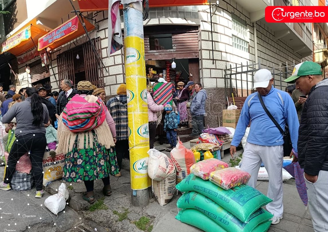 Familias priorizan alimentos antes que los regalos...